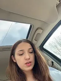 DollyTall — Stripchat recorded stream screenshot (05 Apr 2026)