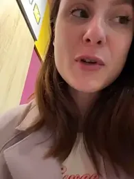 Dina_Tease — Stripchat recorded stream image, 05.04.2026 11:10