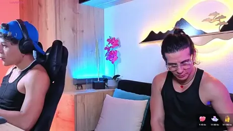 Almiboys — Stripchat recorded stream image, 06.04.2026 00:30