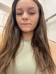 Cum_girlss — Stripchat recorded stream image, 06.04.2026 04:40