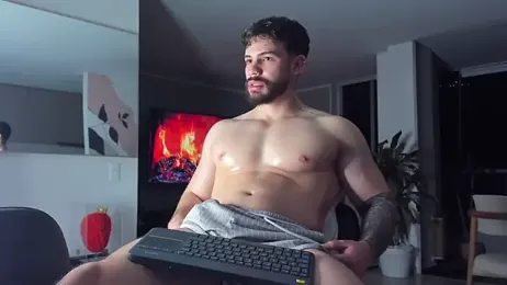 Valenthino_Salvatore — Stripchat recorded stream image, 06.04.2026 03:30