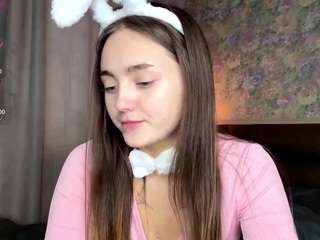 trinasmathers — Camsoda recorded stream image, 06.04.2026 09:40