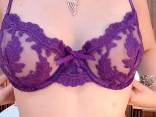 Aliah Manzur — Flirt4free recorded stream image, 06.04.2026 11:30