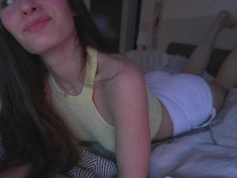 emmsee — Bongacams recorded stream image, 06.04.2026 15:30