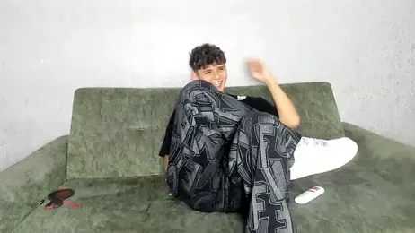 willy_sexxx18 — Stripchat recorded stream screenshot (06 Apr 2026)