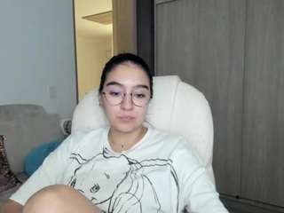 alexyferrer — Camsoda recorded stream image, 06.04.2026 20:40