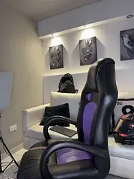 AdrianRinaldi — Stripchat recorded stream screenshot (06 Apr 2026)