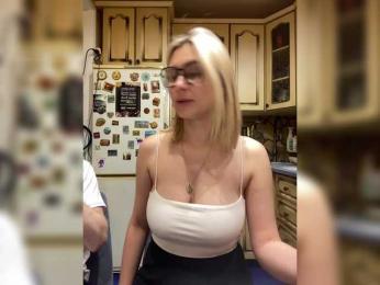 _Magic_ — Bongacams recorded stream image, 07.04.2026 20:40