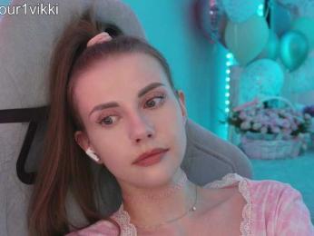 VikkiExtraCheese — Bongacams recorded stream image, 07.04.2026 18:20