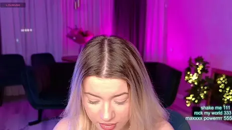 CutiePie69__ — Stripchat recorded stream screenshot (07 Apr 2026)