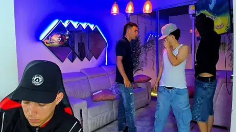 Houseofwarrios — Stripchat recorded stream screenshot (08 Apr 2026)