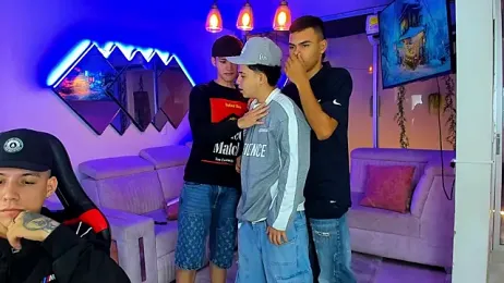 Houseofwarrios — Stripchat recorded stream screenshot (08 Apr 2026)