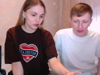 julsweet — Chaturbate recorded stream screenshot (08 Apr 2026)