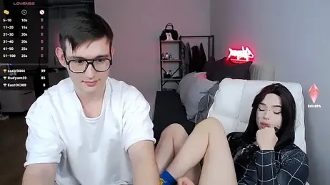 Tanya_M — Stripchat recorded stream image, 08.04.2026 13:30