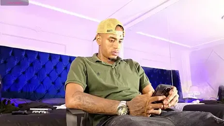 AaronCruz_ — Stripchat recorded stream image, 09.04.2026 00:30
