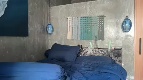 livsslife — Stripchat recorded stream screenshot (09 Apr 2026)