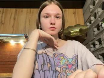 nloraaa — Chaturbate recorded stream image, 09.04.2026 07:20