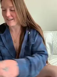 PussiesnCream_ — Stripchat recorded stream screenshot (09 Apr 2026)