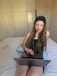 ElenaRebelle — Stripchat recorded stream image, 10.04.2026 05:20