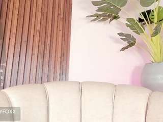 kenay-fox — Camsoda recorded stream image, 10.04.2026 05:20