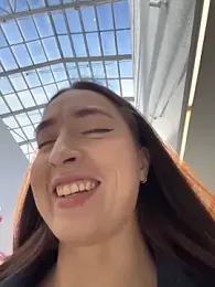 Holly_Play — Stripchat recorded stream image, 10.04.2026 07:10