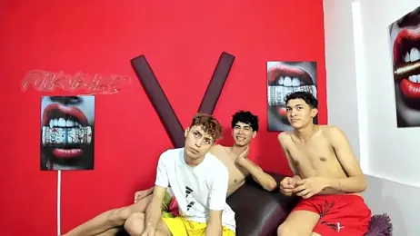 AVENGER_BOYS2026 — Stripchat recorded stream image, 10.04.2026 07:10