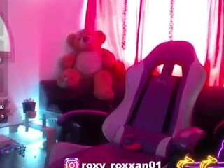 roxxyroxan — Camsoda recorded stream image, 10.04.2026 12:40