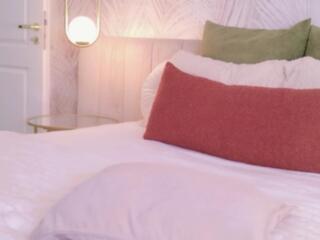 Eva Sin — Flirt4free recorded stream screenshot (10 Apr 2026)