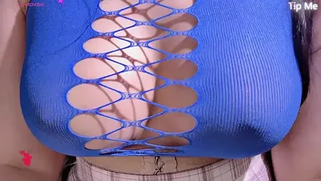 donghuangtaiyi--- — Stripchat recorded stream image, 10.04.2026 17:30