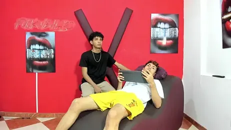 VERY_HOT_GUYS — Stripchat recorded stream image, 10.04.2026 19:20
