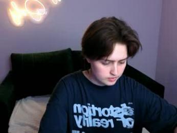 kebesheska — Chaturbate recorded stream screenshot (10 Apr 2026)