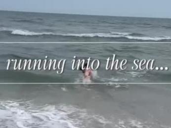 carriemadsin — Chaturbate recorded stream screenshot (10 Apr 2026)