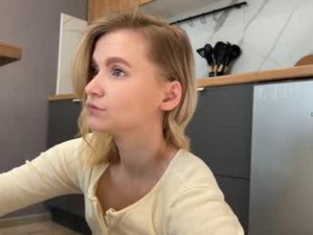 adele_nick2202 — Chaturbate recorded stream screenshot (11 Apr 2026)