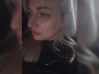 Tanysha-1 — Bongacams recorded stream image, 11.04.2026 04:30