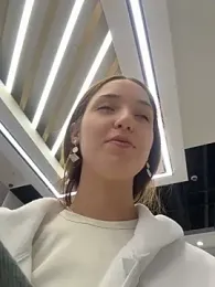 DollyTall — Stripchat recorded stream screenshot (11 Apr 2026)