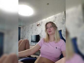 fruittella — Bongacams recorded stream image, 11.04.2026 09:50