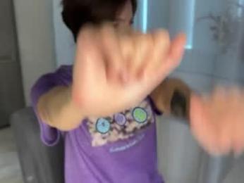 xxx_leila — Chaturbate recorded stream image, 11.04.2026 09:20