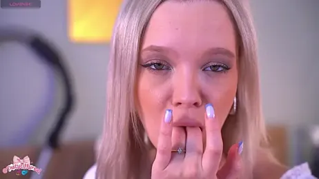 TastyTiffy — Stripchat recorded stream image, 11.04.2026 08:00