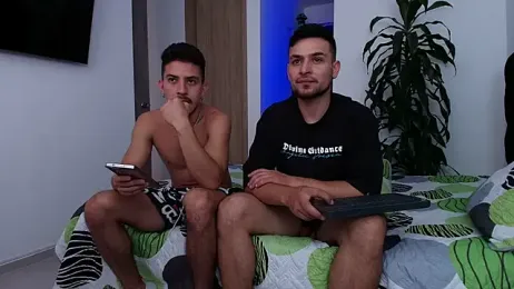 Two_sinzXX — Stripchat recorded stream image, 11.04.2026 14:00