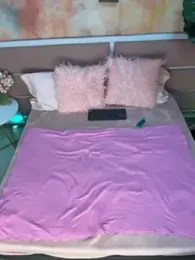 AngelBlushXXX — Stripchat recorded stream image, 11.04.2026 22:30