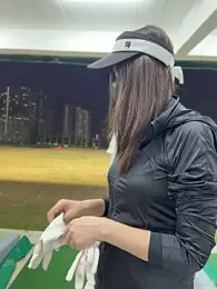 Lucky-cat88 — Stripchat recorded stream image, 12.04.2026 13:50