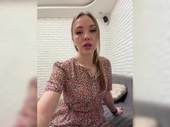 KitFox — Bongacams recorded stream image, 13.04.2026 08:00