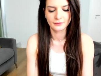 elaanna — Chaturbate recorded stream image, 13.04.2026 05:50