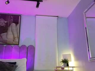 lady-brownn — Camsoda recorded stream image, 08.03.2025 11:30