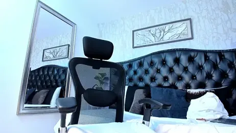 Lander_Cruz — Stripchat recorded stream screenshot (13 Apr 2026)