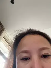 Krismil3 — Stripchat recorded stream image, 14.04.2026 00:50