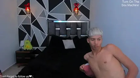 Juan_Nd_Steven — Stripchat recorded stream image, 14.04.2026 01:00