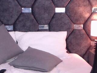 Scarlet Lennox — Flirt4free recorded stream screenshot (14 Apr 2026)