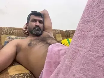 Black_Bull041988 — Stripchat recorded stream image, 14.04.2026 21:00
