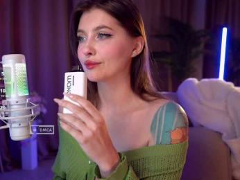 HoneyCherry — Bongacams recorded stream image, 14.04.2026 19:20